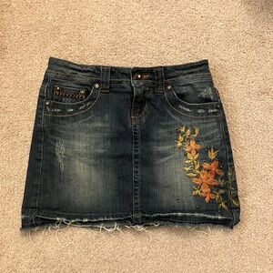 Candie’s Y2K Denim Mini Skirt